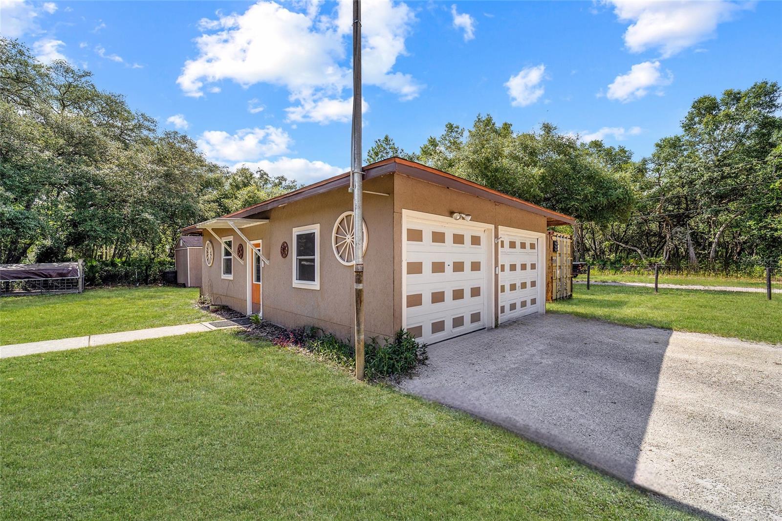 FLORIDA HLNDS - Residential