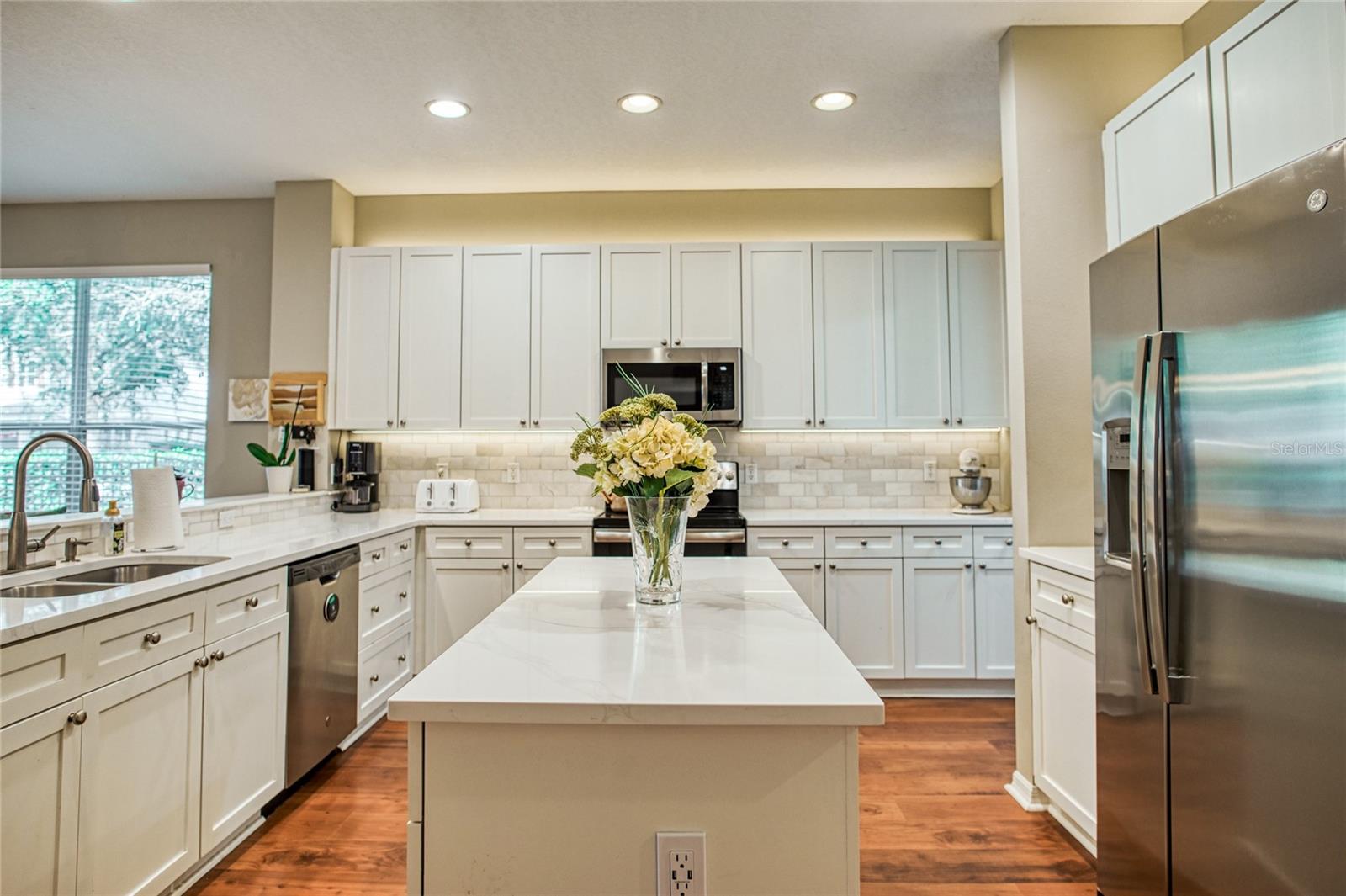 LAKES WINDERMERE - Residential