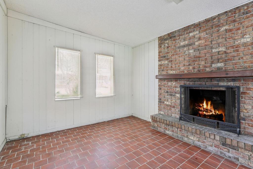 LONGWOOD - Residential