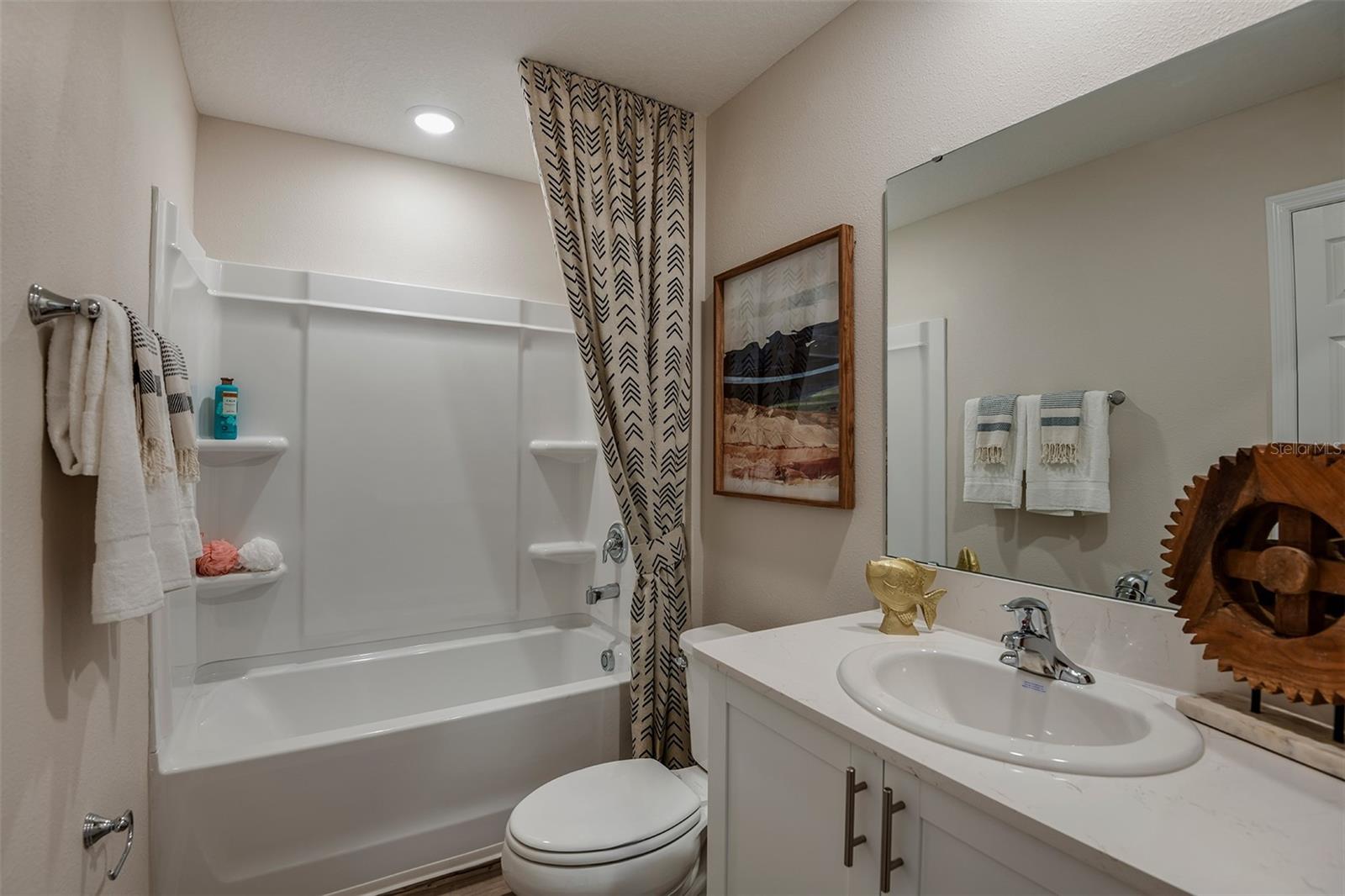 PASADENA WOODS - Residential