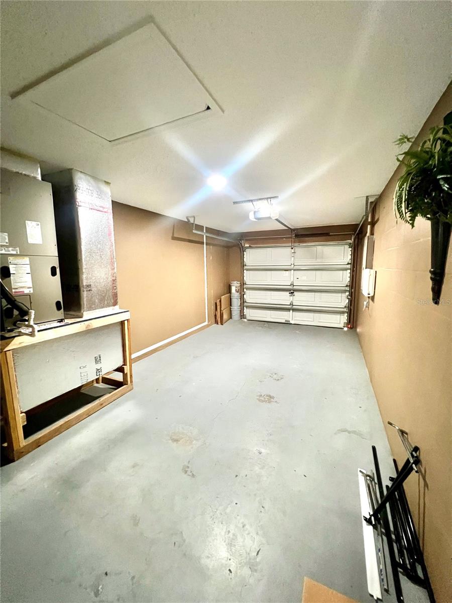 COUNTRY HILLS EAST UNIT ONE - Residential