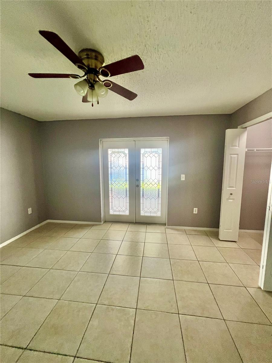 COUNTRY HILLS EAST UNIT ONE - Residential