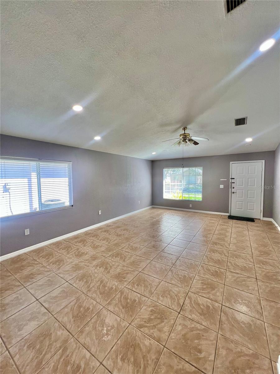 COUNTRY HILLS EAST UNIT ONE - Residential