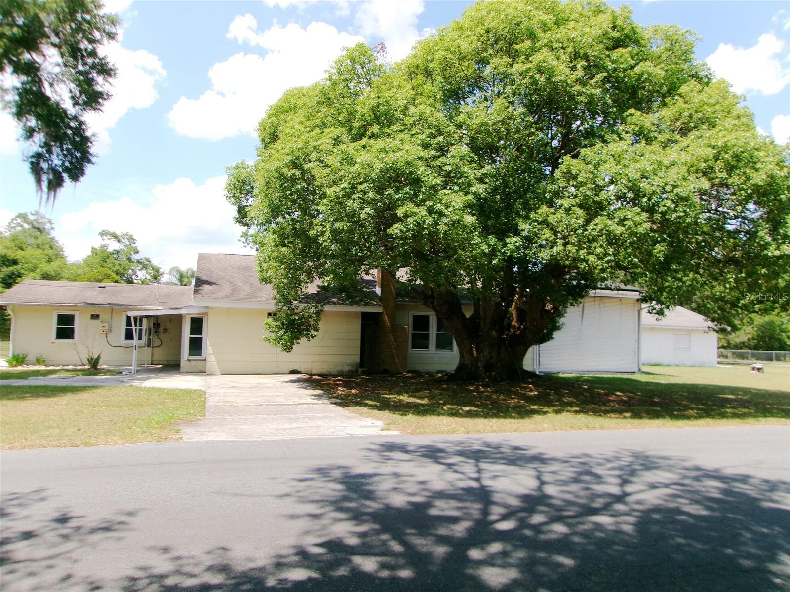 CITY ZEPHYRHILLS - Residential