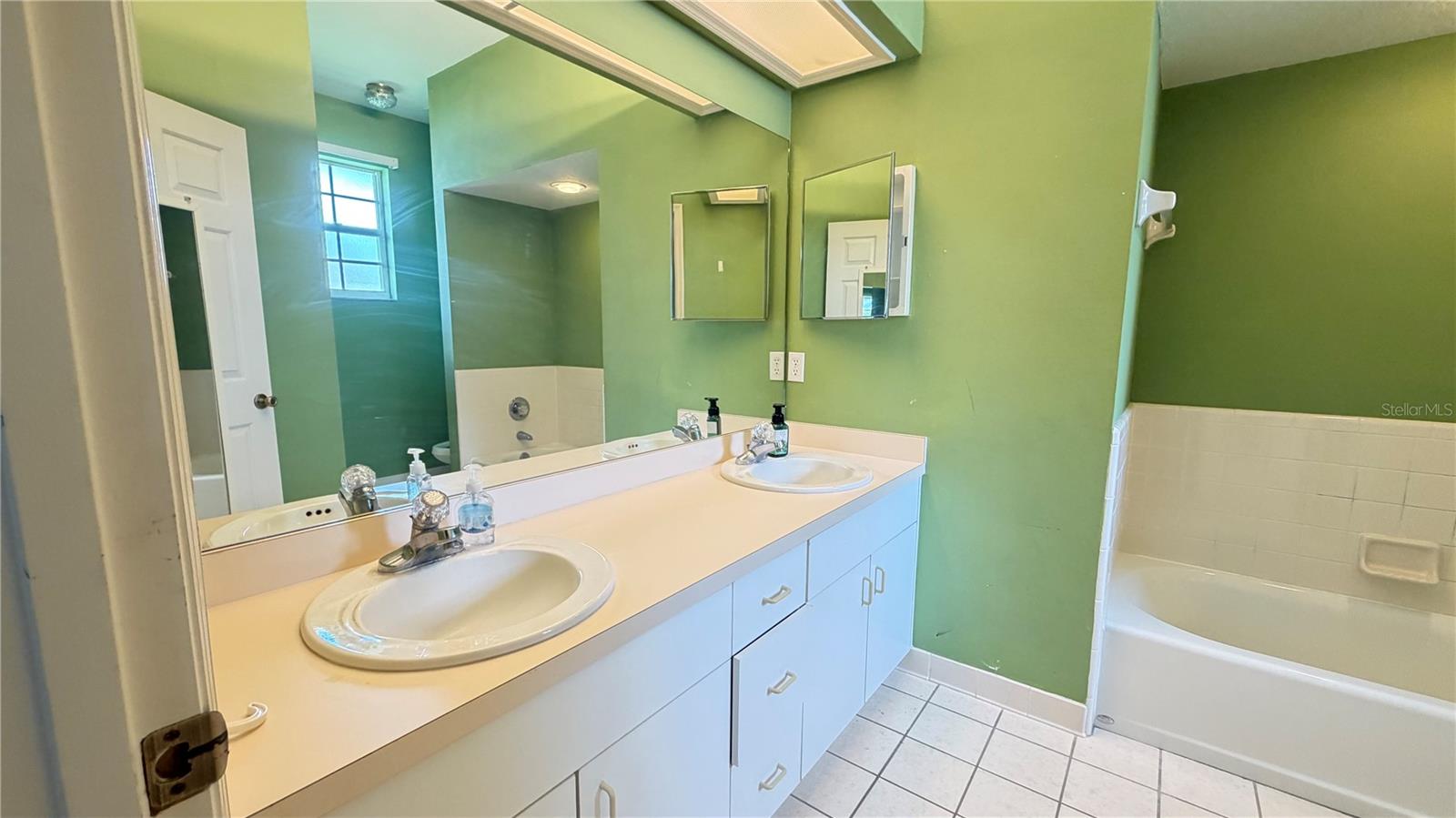 CYPRESSWOOD ENCLAVE PH 01 - Residential