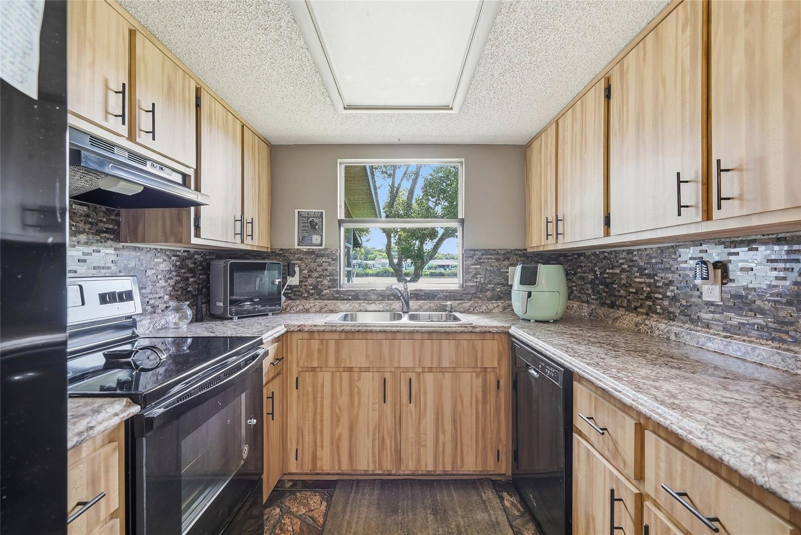 MEADOWS - Residential