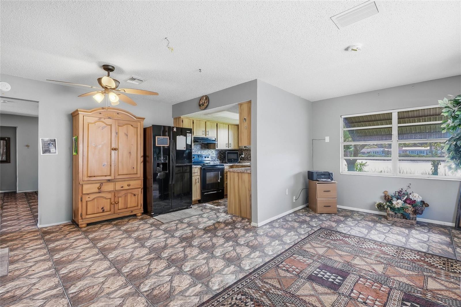 MEADOWS - Residential