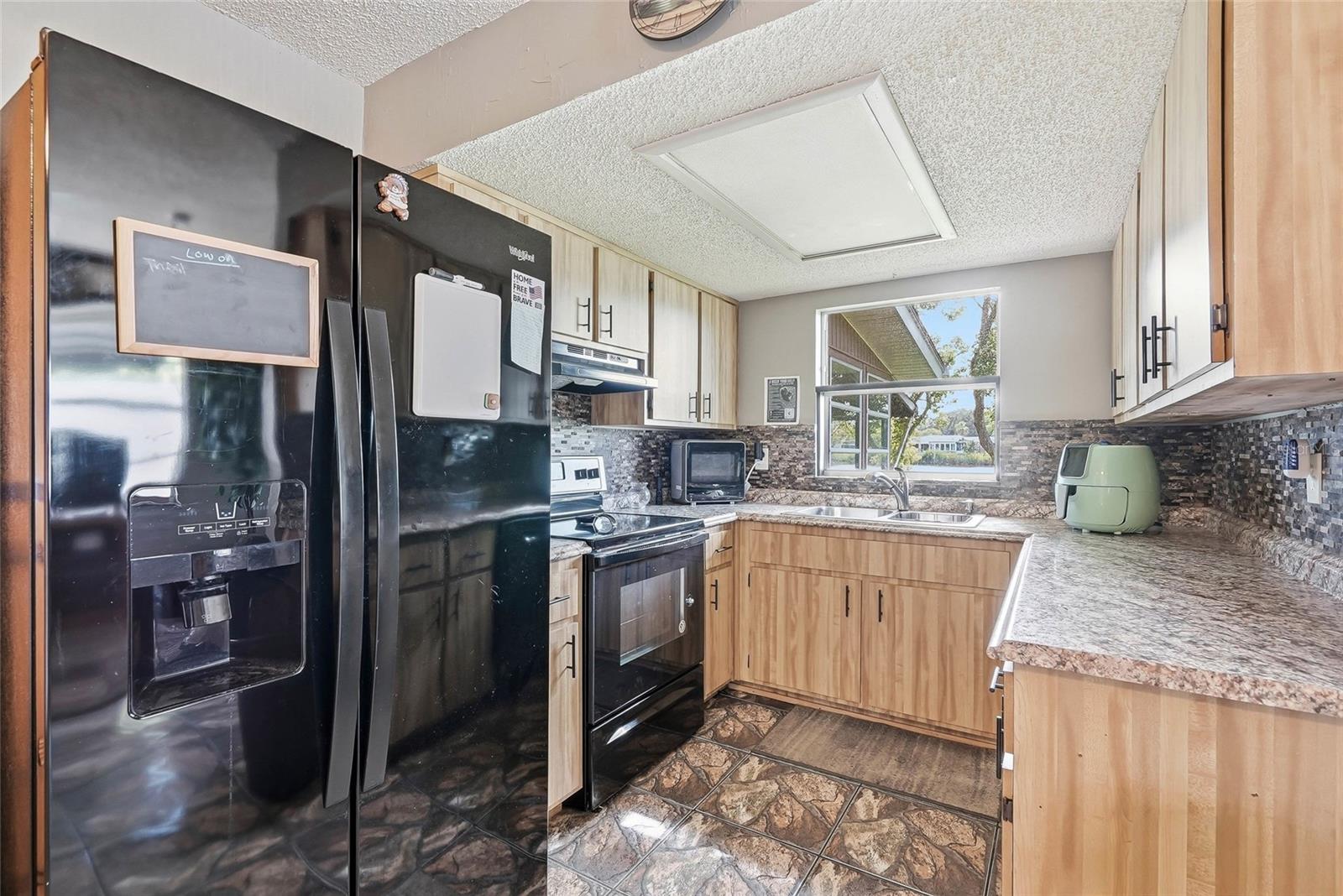 MEADOWS - Residential
