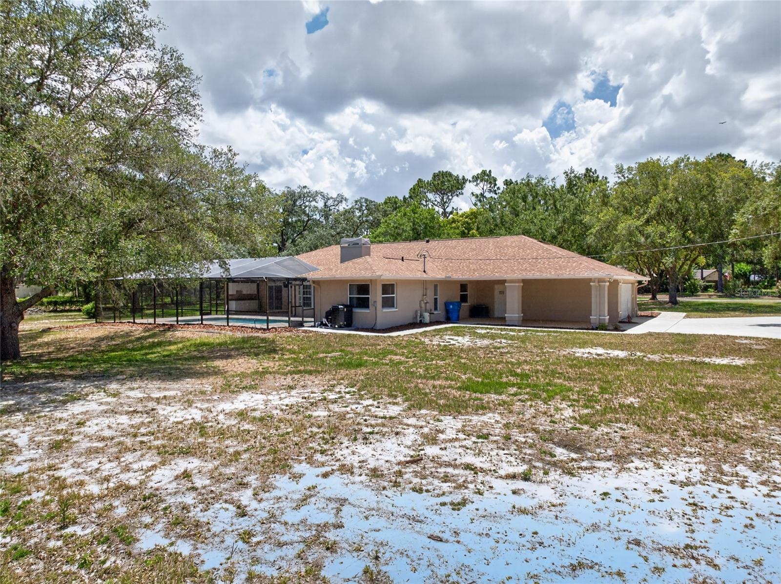 SPRING HILL - Residential