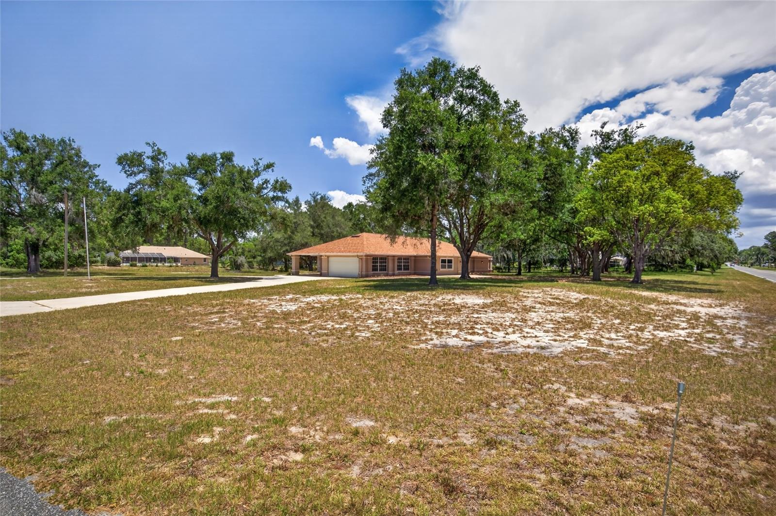 SPRING HILL - Residential