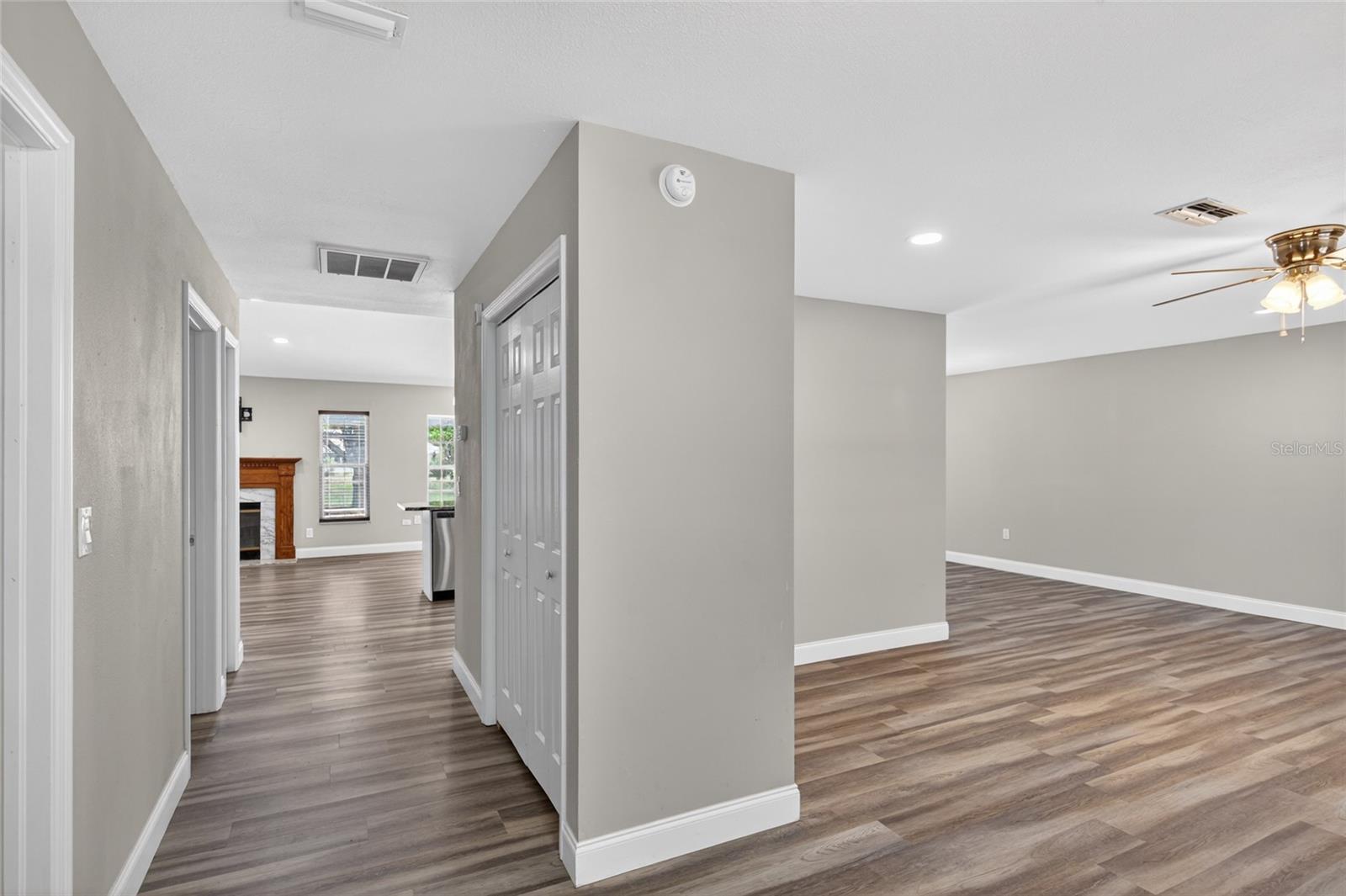SPRING HILL - Residential