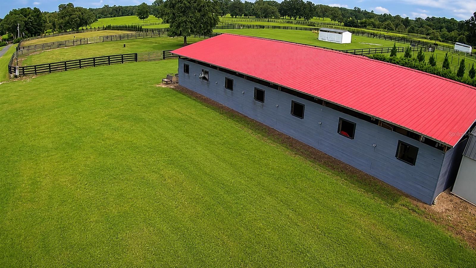 GROVE HOLLOW FARMS - Land
