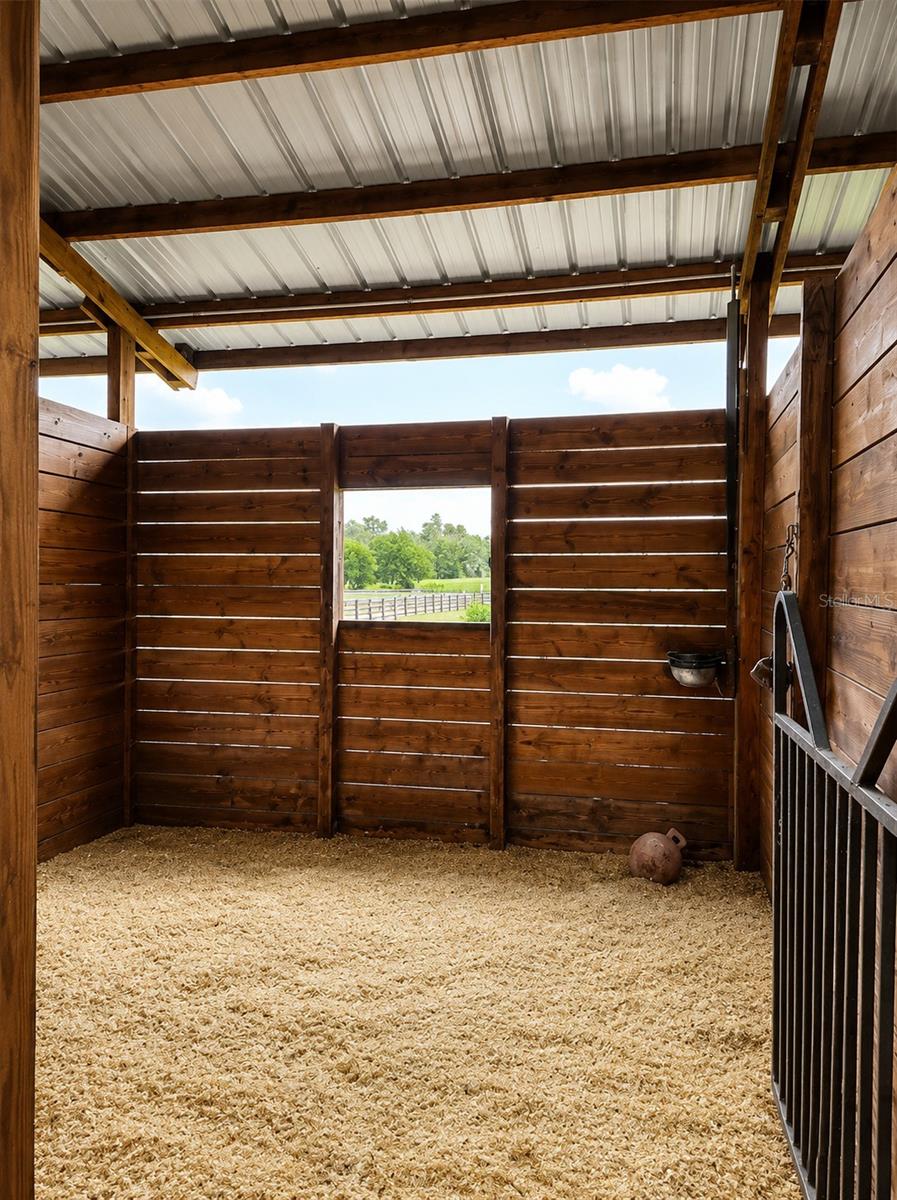 GROVE HOLLOW FARMS - Land