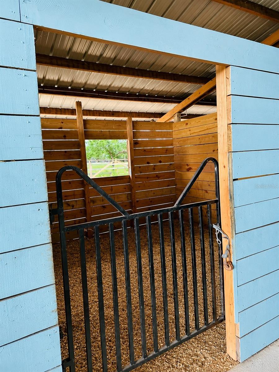 GROVE HOLLOW FARMS - Land