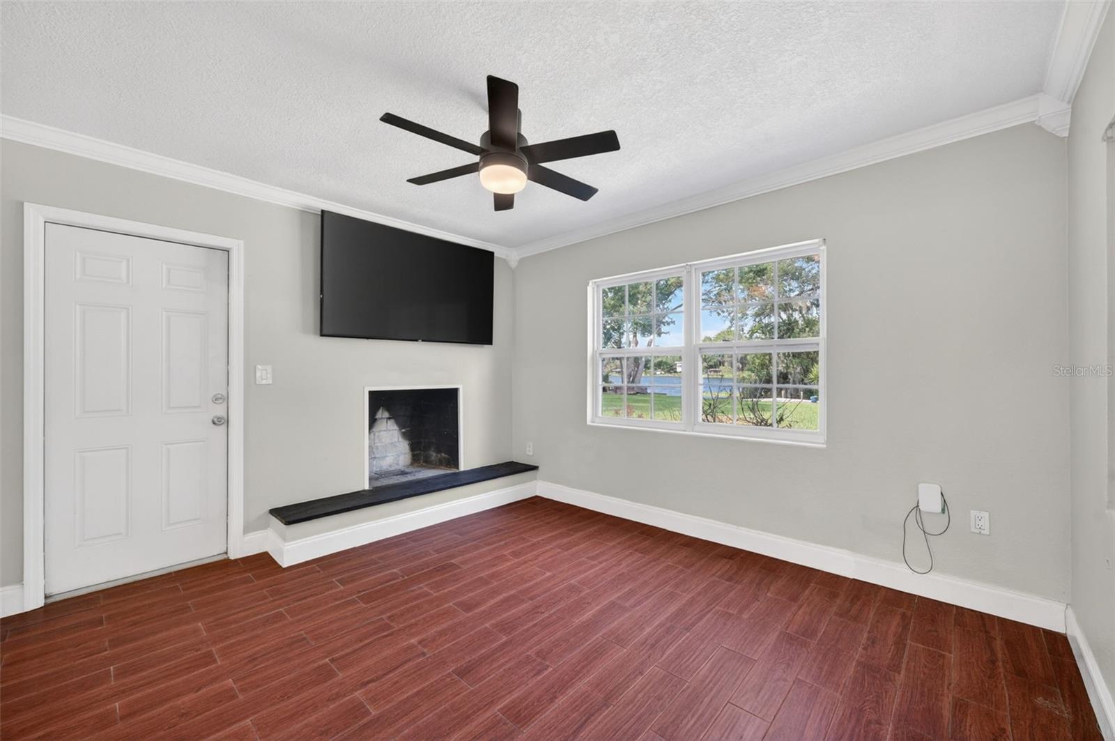 ALBERT LEE RIDGE ADD 02 - Residential