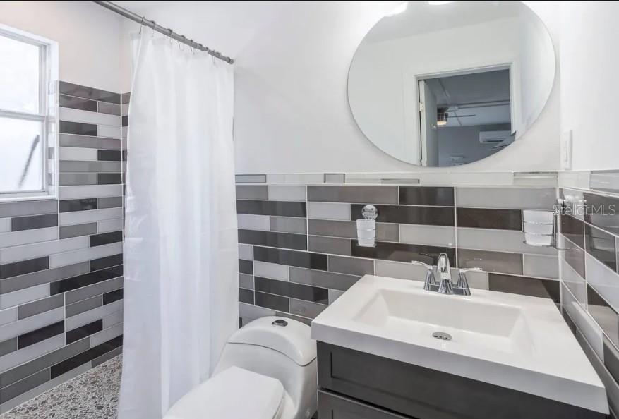 MANDALAY REP UNIT 5 OF BLK 85 - Land