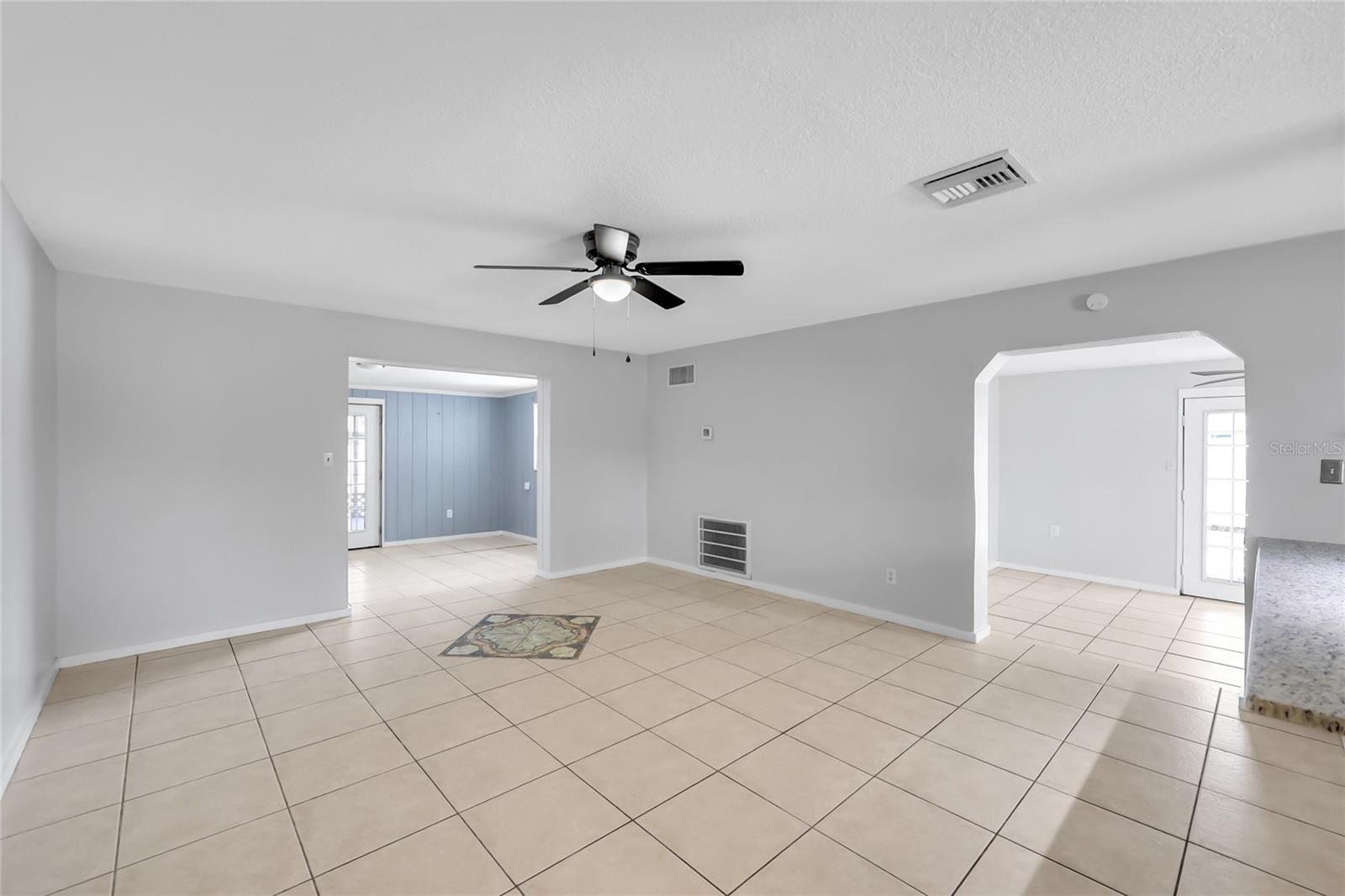 PARK MANOR ESTATES - Residential