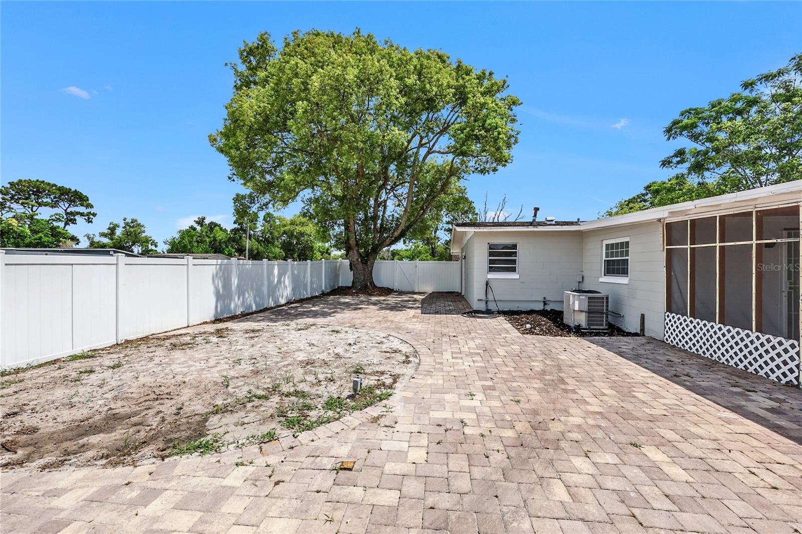 PARK MANOR ESTATES - Residential