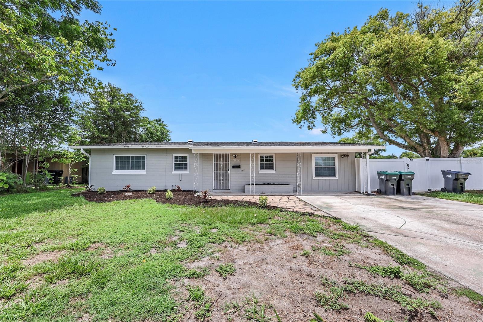 PARK MANOR ESTATES - Residential