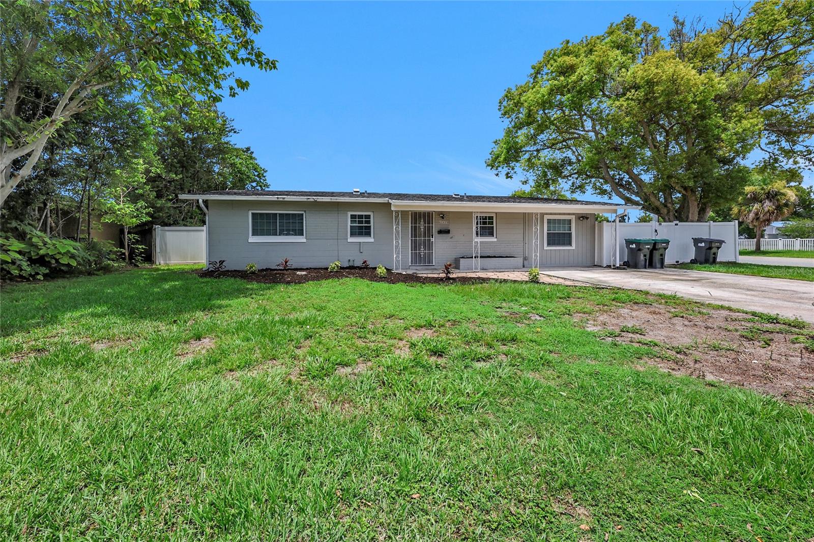 PARK MANOR ESTATES - Residential