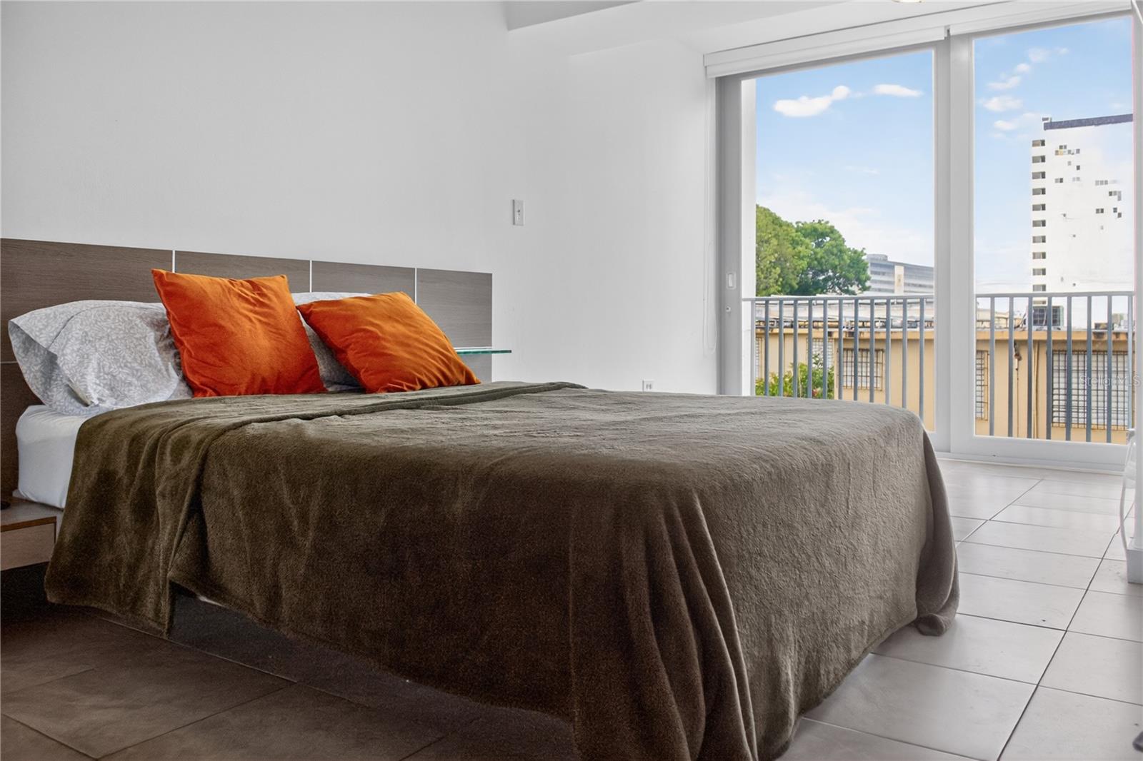 CONDOMINIO TORRELINDA - Residential