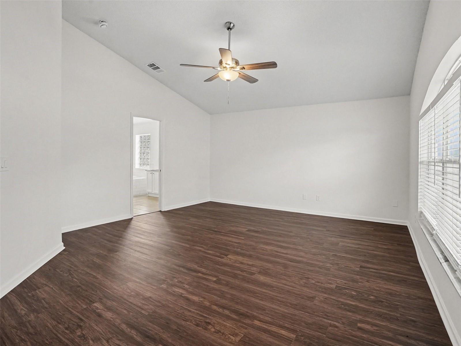 WESTON HILLS SUB - Residential