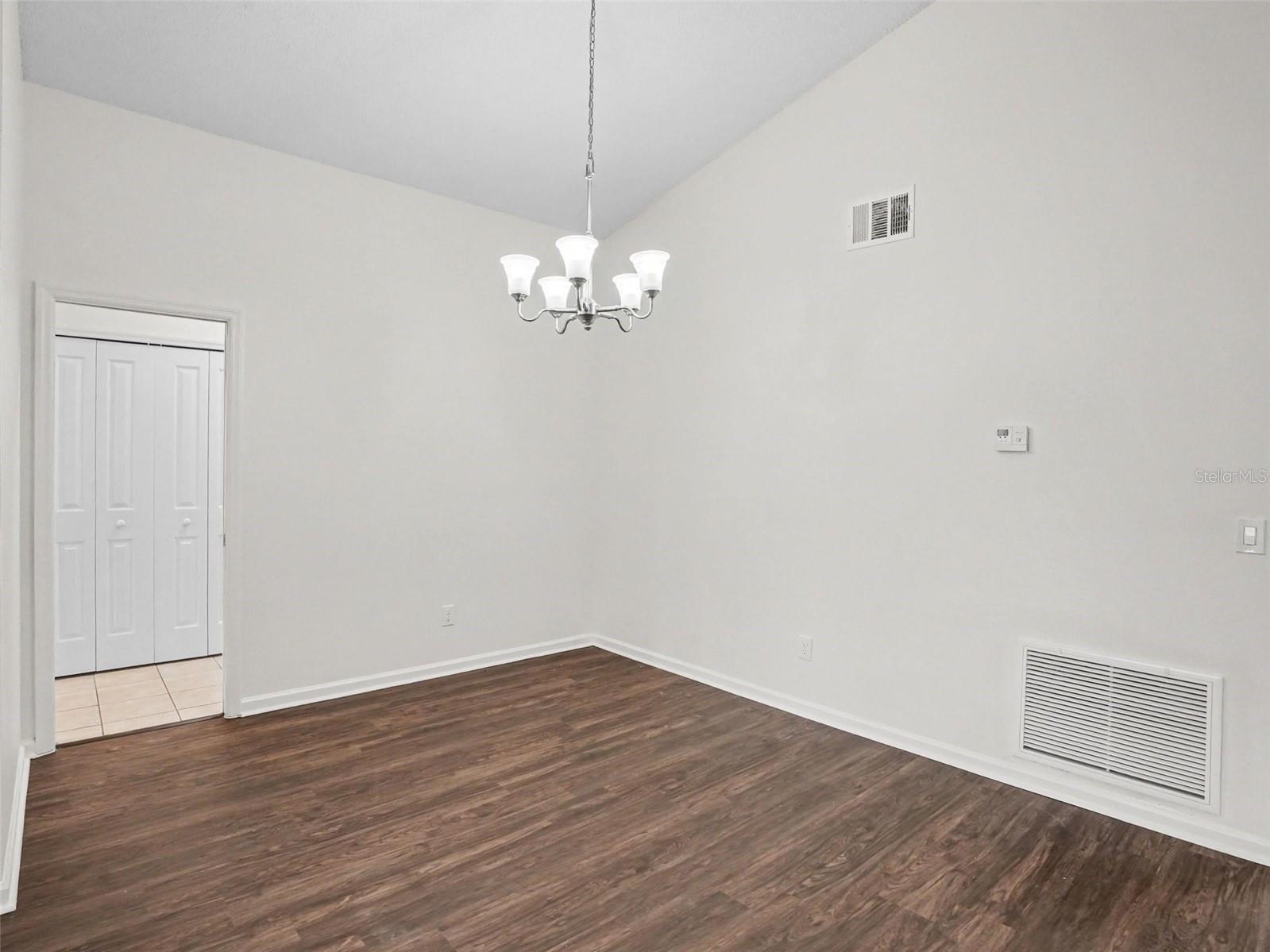 WESTON HILLS SUB - Residential