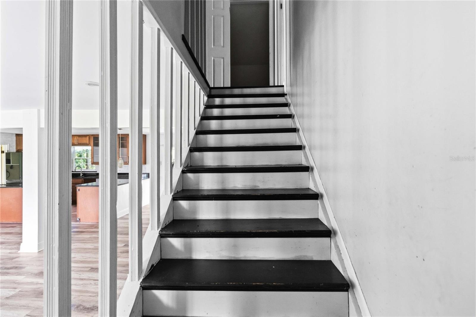 ACREAGE & UNREC - Residential