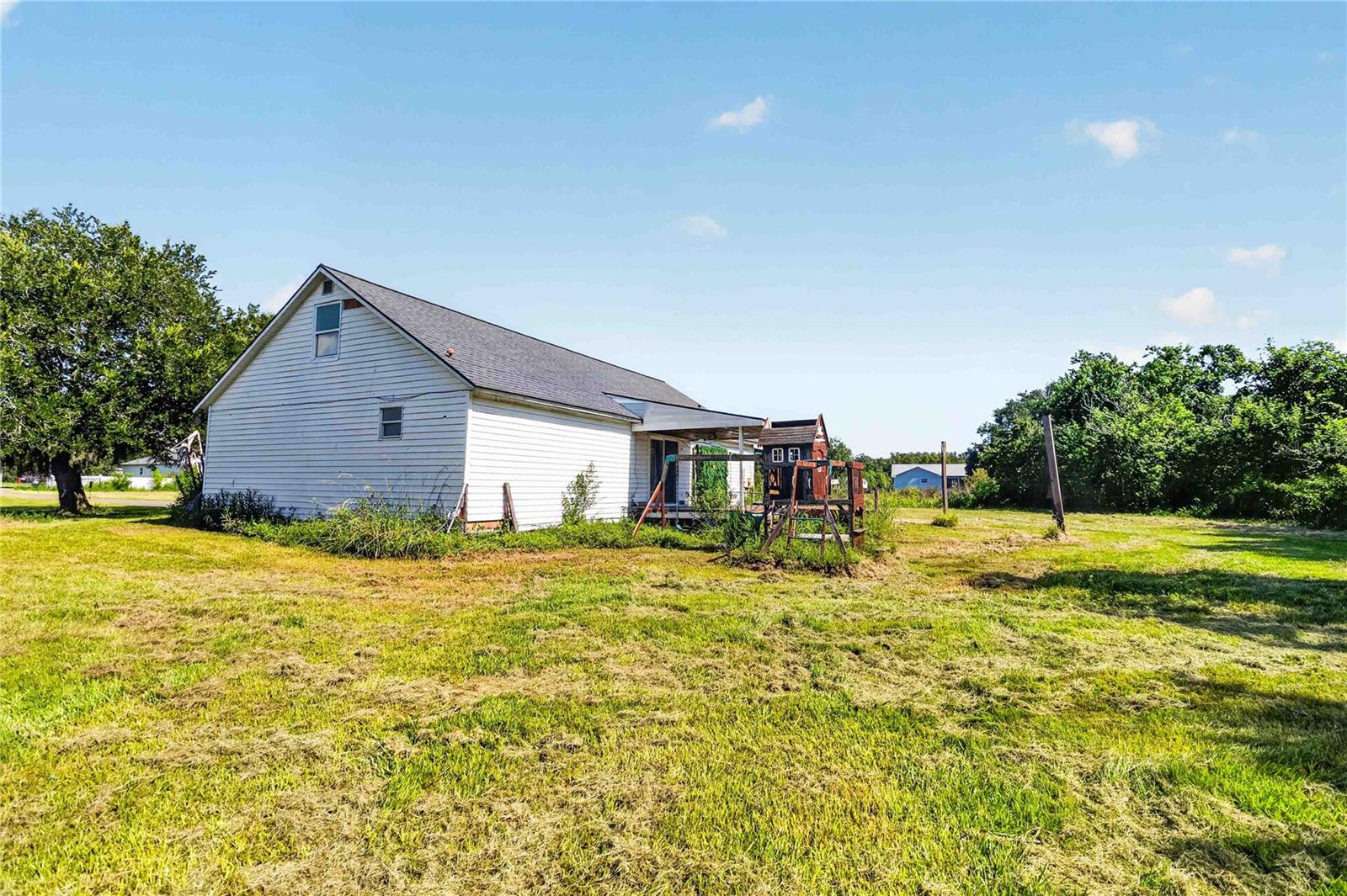 ACREAGE & UNREC - Residential