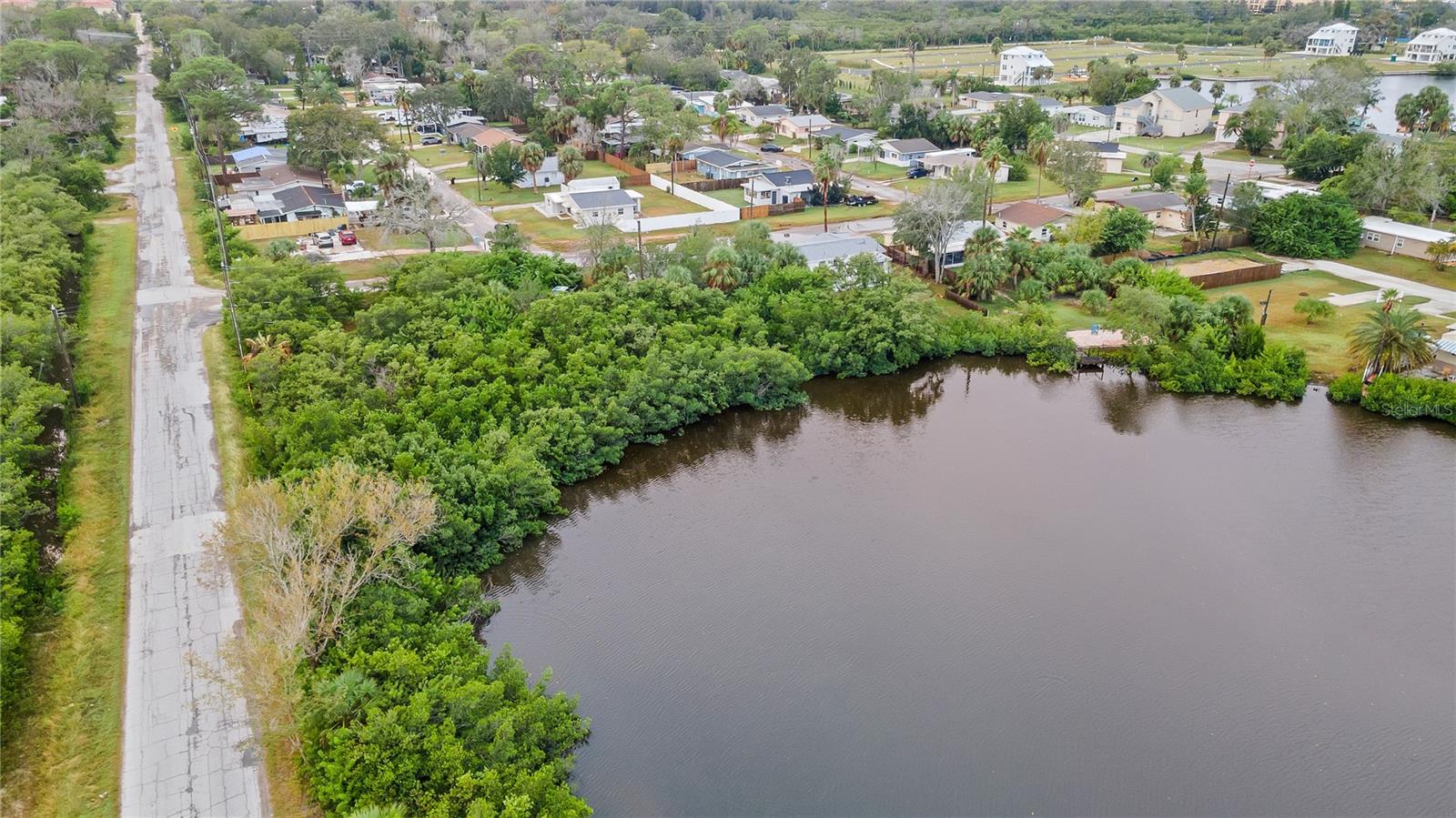 GREEN KEY ESTATES - Land
