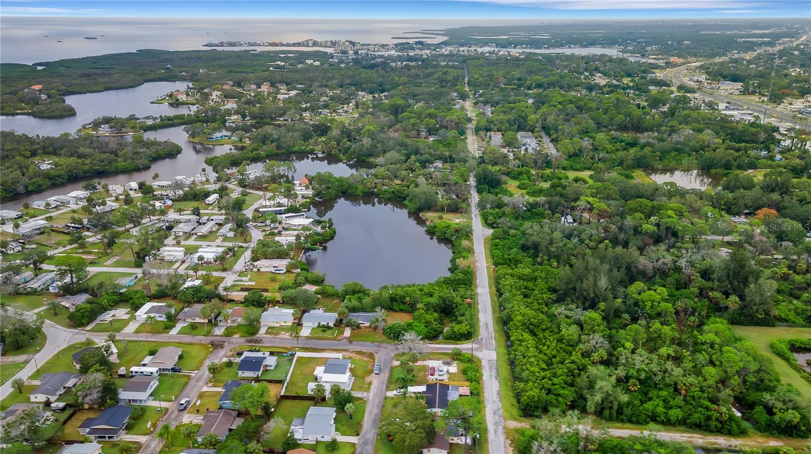 GREEN KEY ESTATES - Land