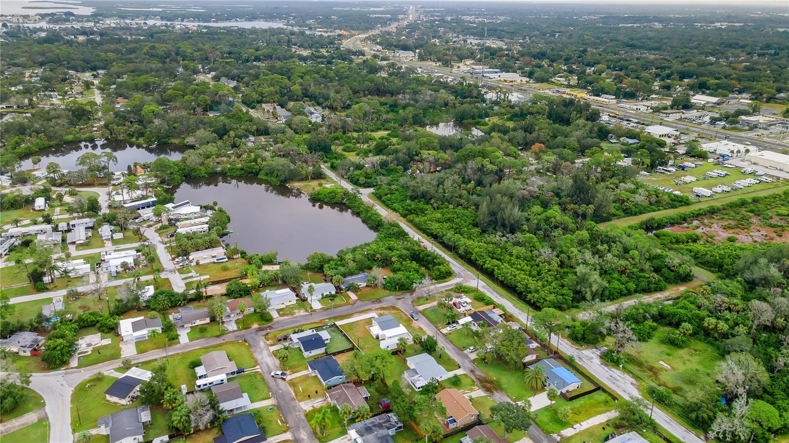 GREEN KEY ESTATES - Land