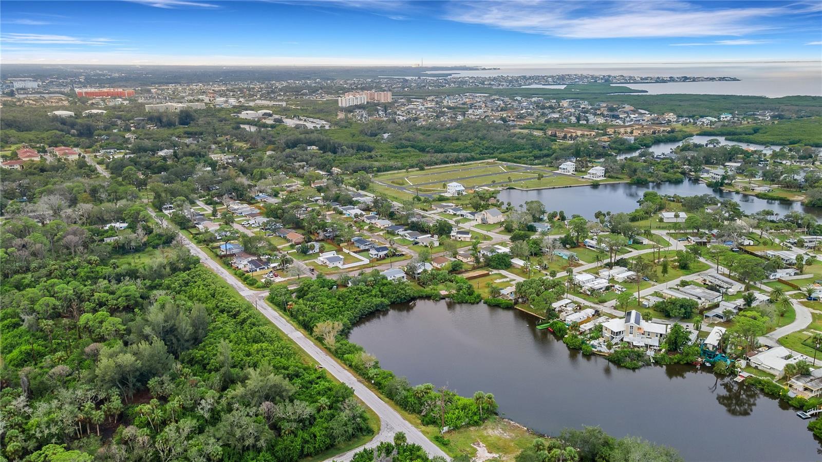 GREEN KEY ESTATES - Land