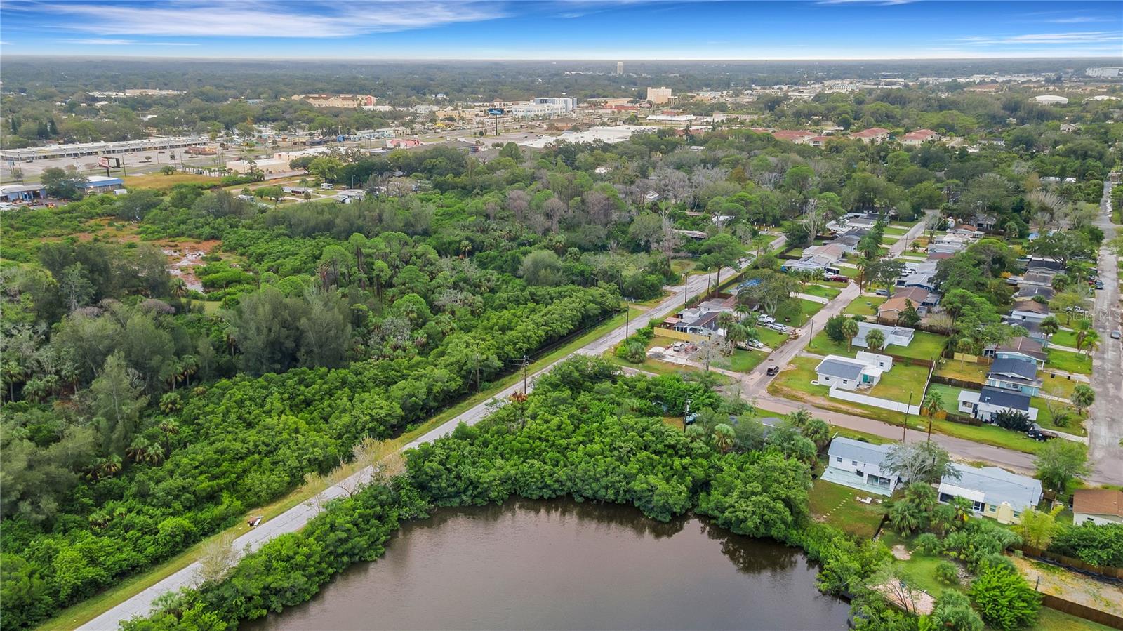 GREEN KEY ESTATES - Land