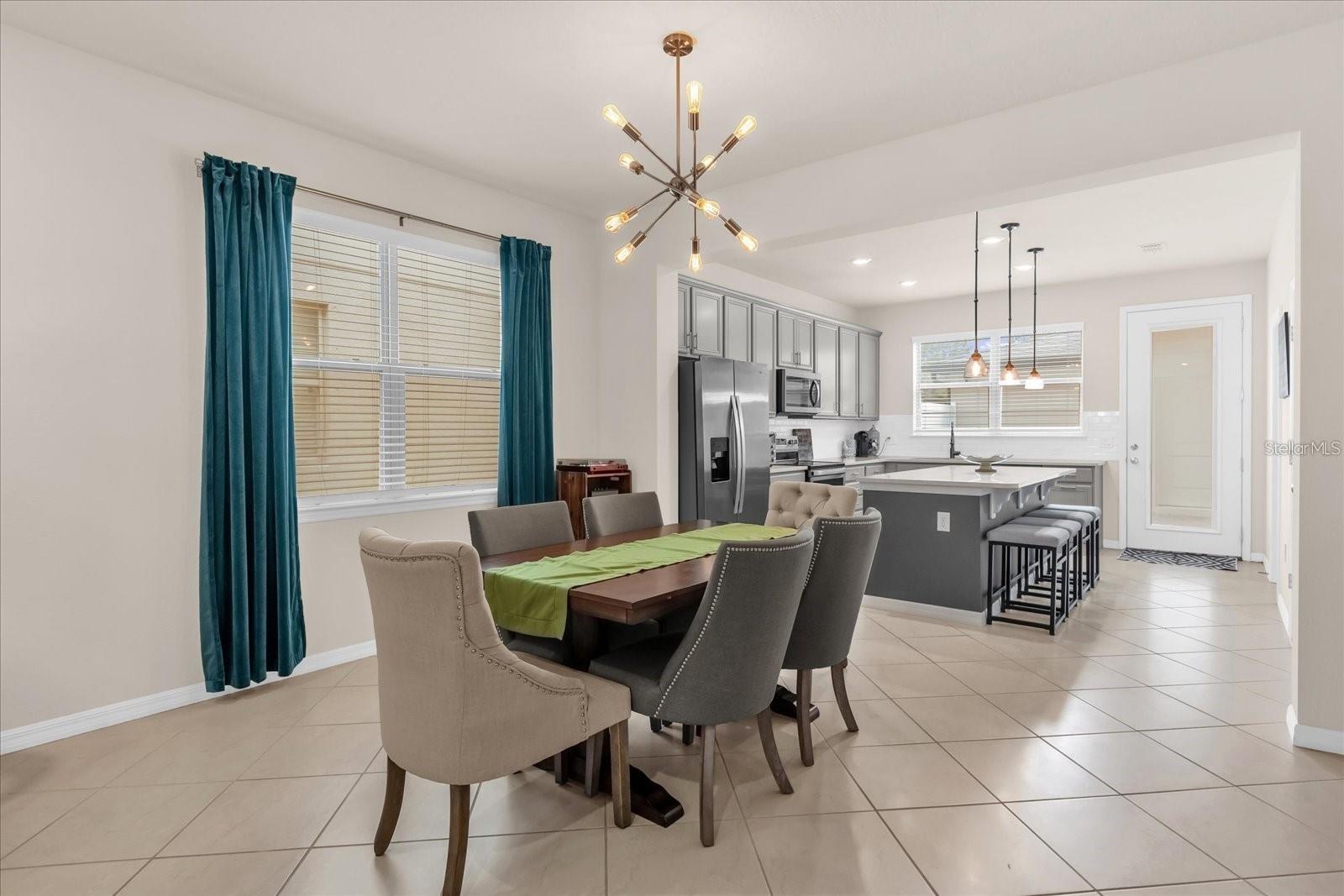 LAKESHORE AT NARCOOSSEE PH 2 - Residential Lease