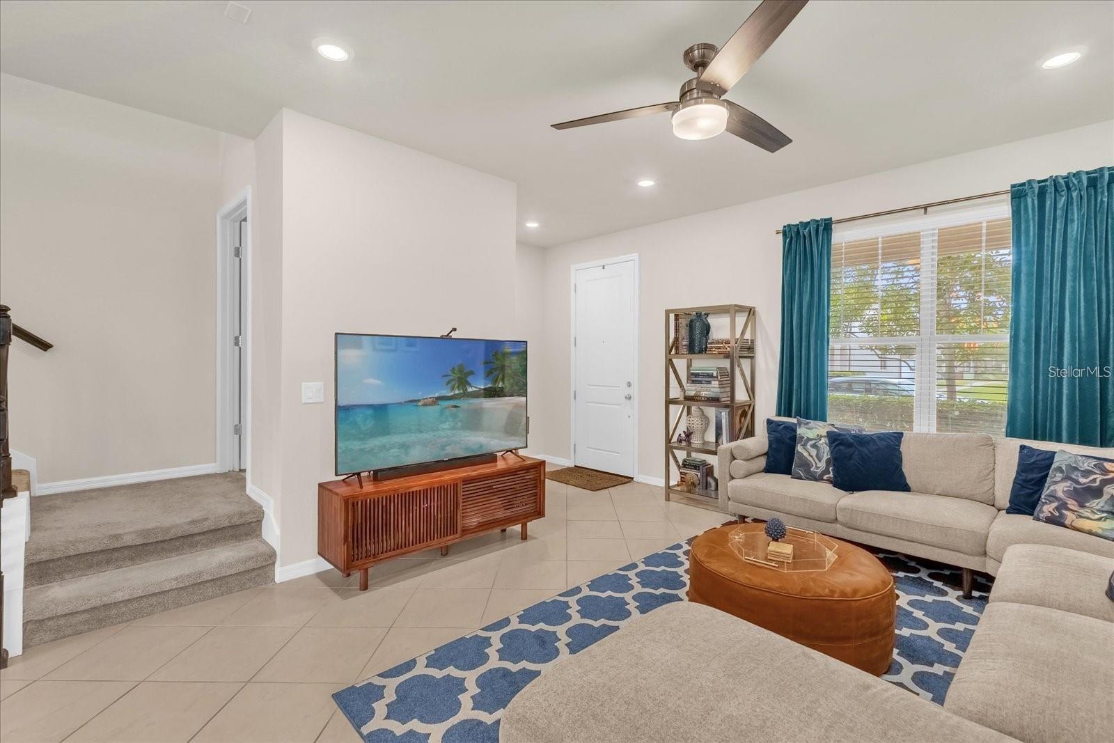 LAKESHORE AT NARCOOSSEE PH 2 - Residential Lease