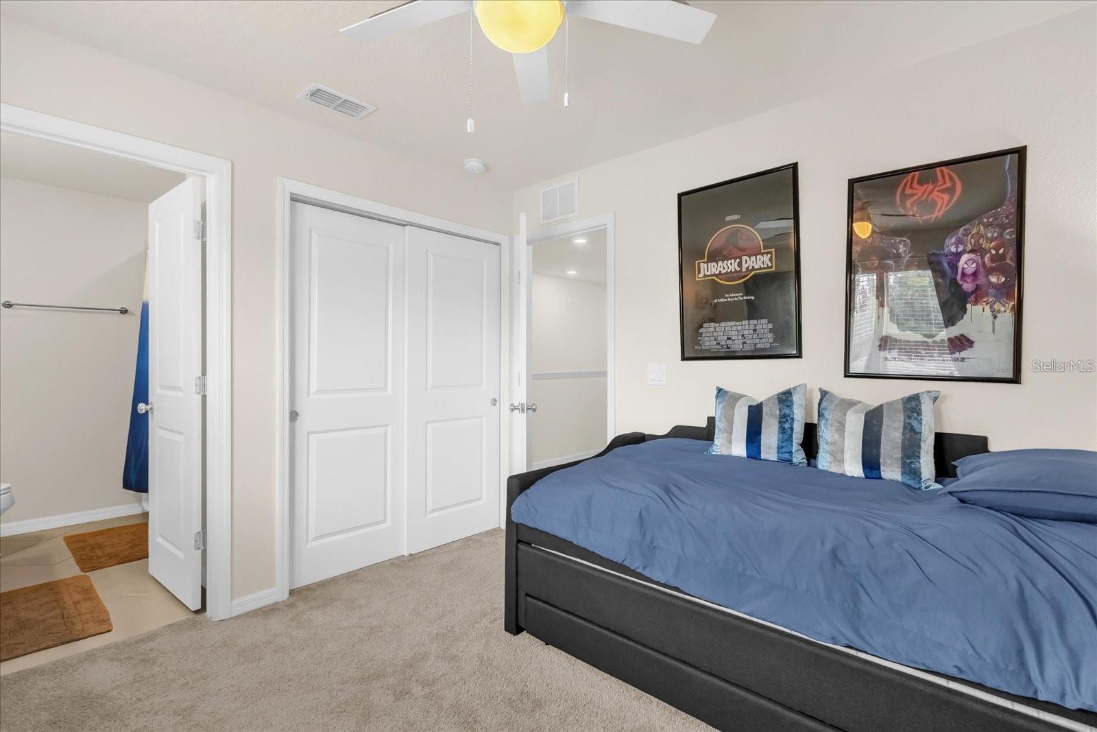 LAKESHORE AT NARCOOSSEE PH 2 - Residential Lease
