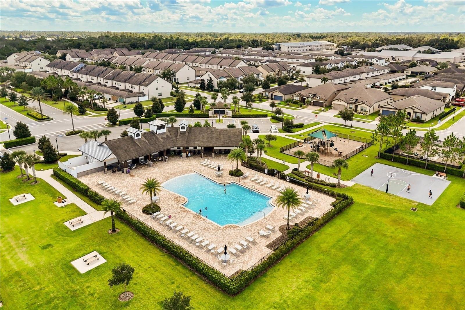 LAKESHORE AT NARCOOSSEE PH 2 - Residential Lease