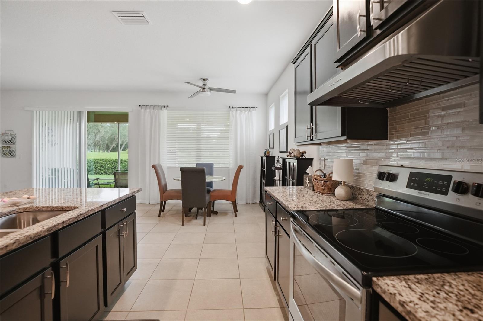HERNANDO OAKS PH 3 - Residential