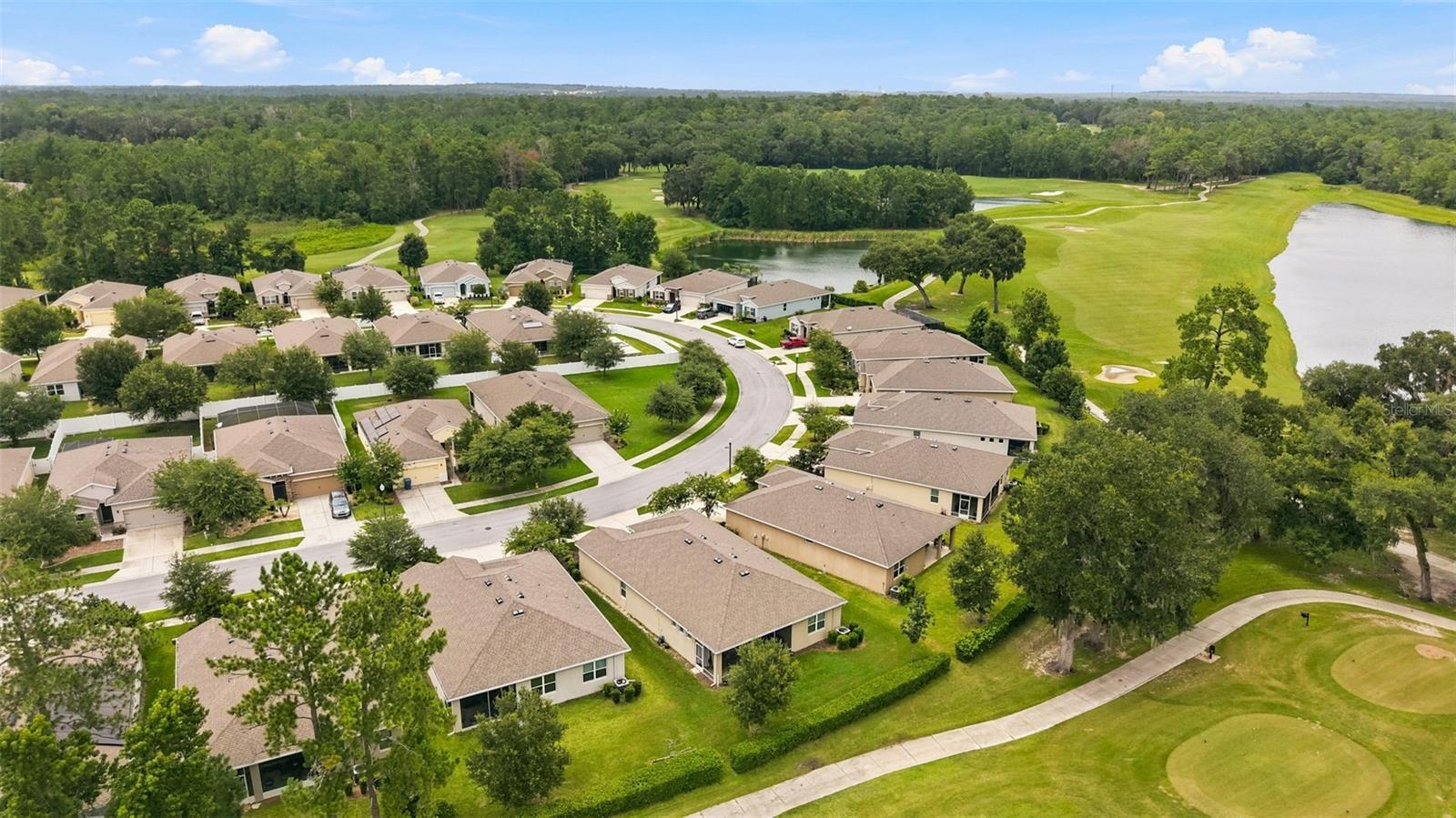 HERNANDO OAKS PH 3 - Residential