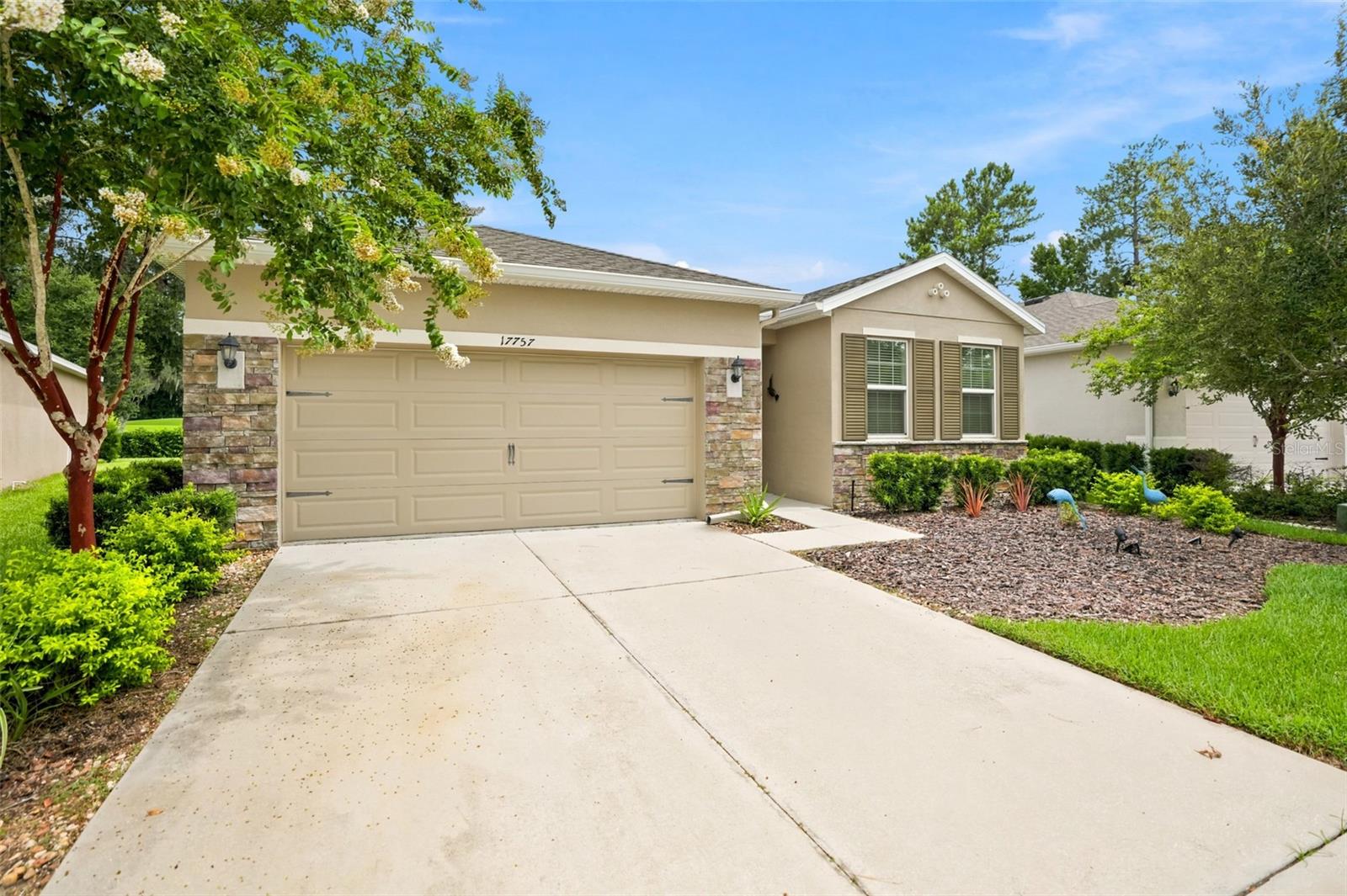HERNANDO OAKS PH 3 - Residential