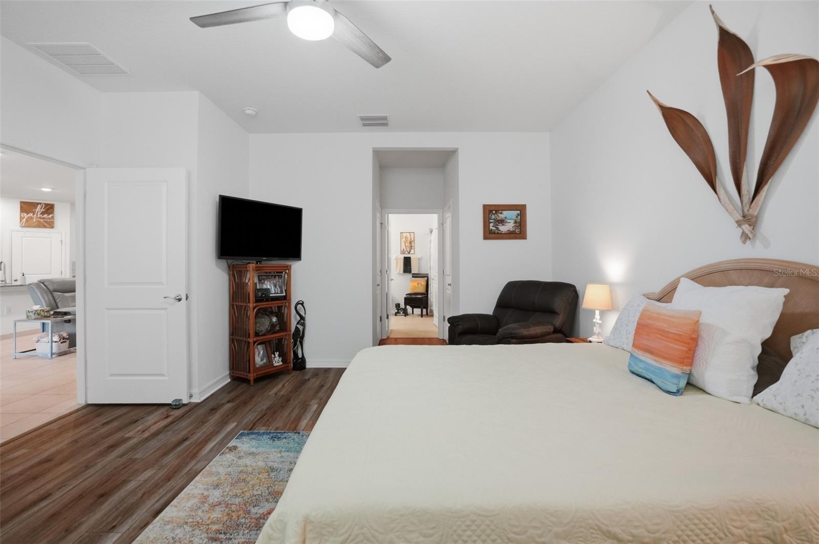 HERNANDO OAKS PH 3 - Residential
