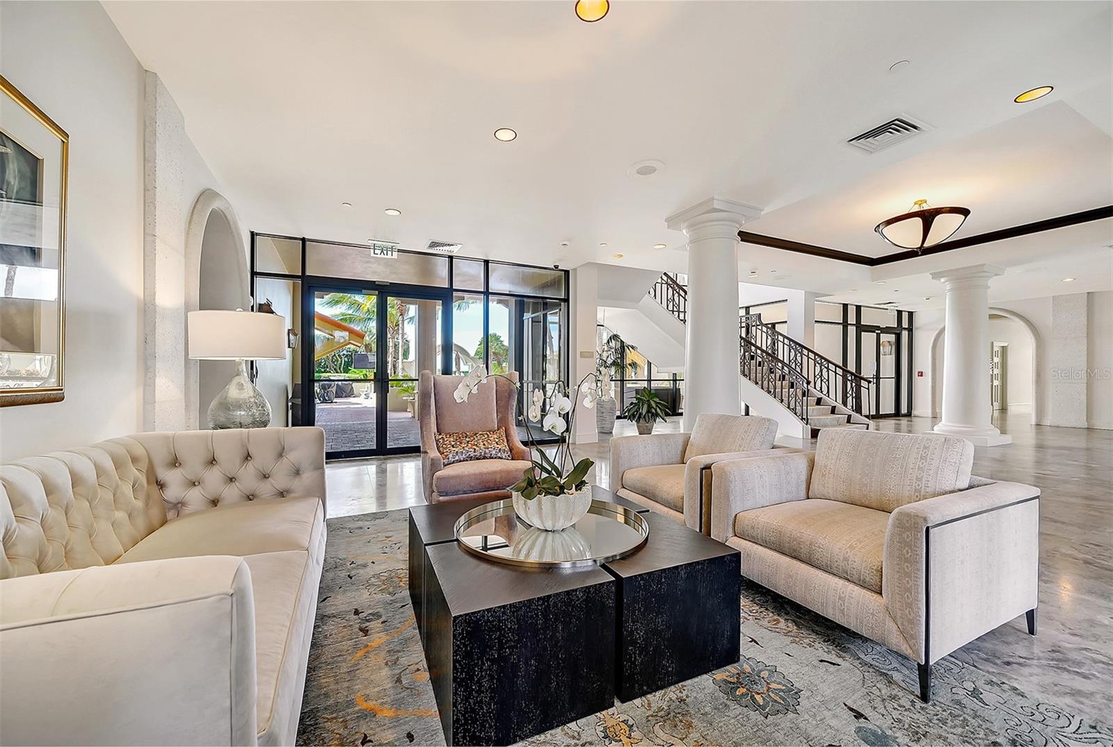 WATER CLUB - Residential