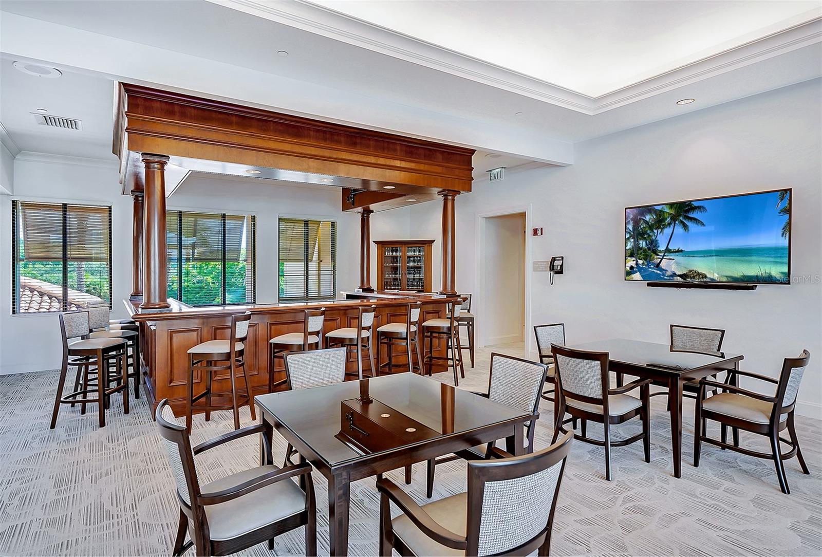 WATER CLUB - Residential