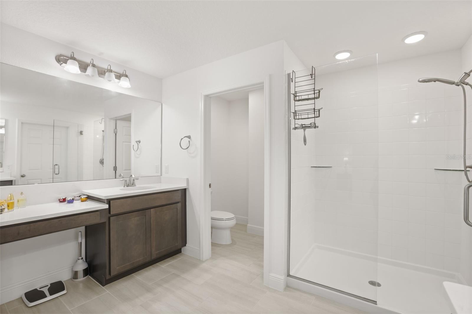 BERESFORD WOODS - Residential