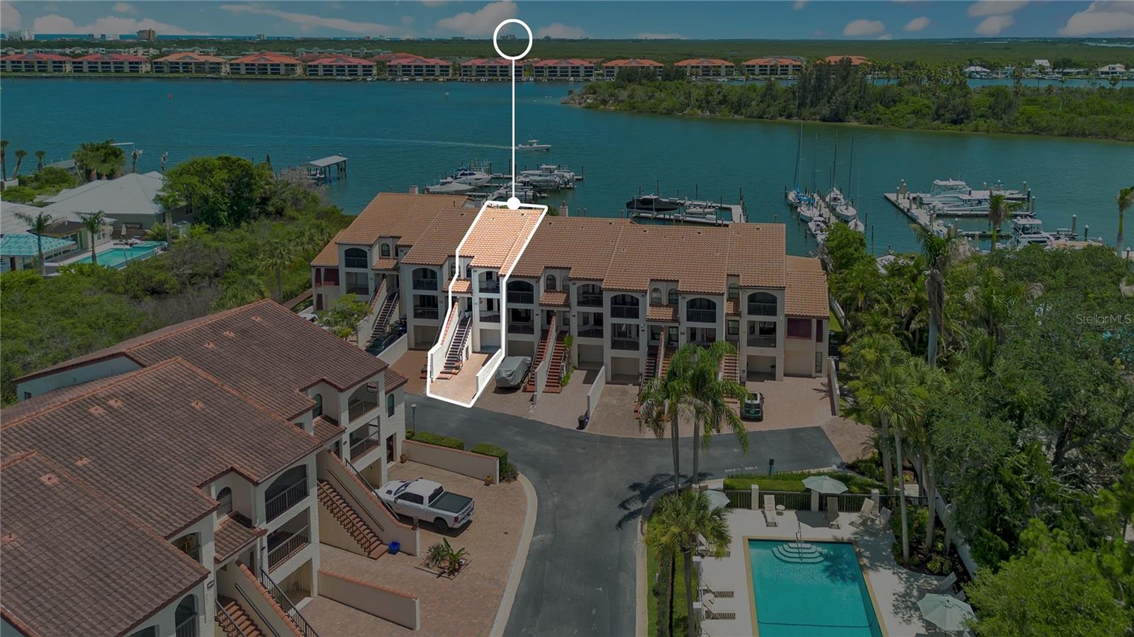 MARINA BAY TWNHMS - Residential