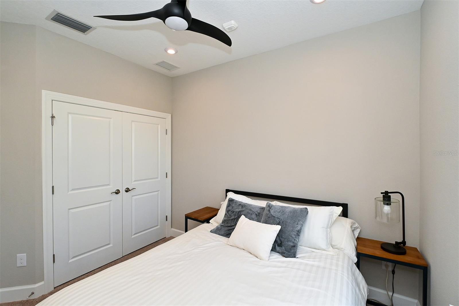 PHILLIPPI LANDINGS - Residential