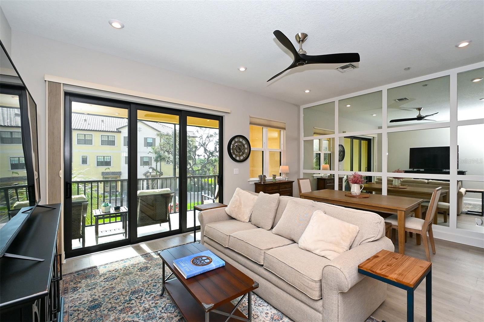 PHILLIPPI LANDINGS - Residential