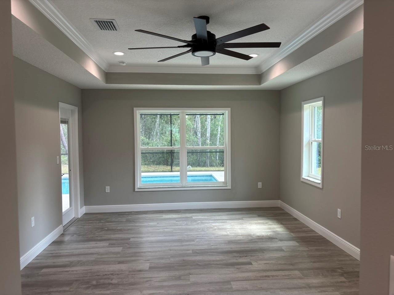 PINE RIDGE - Residential