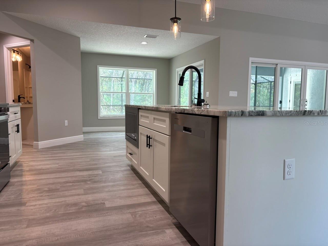 PINE RIDGE - Residential